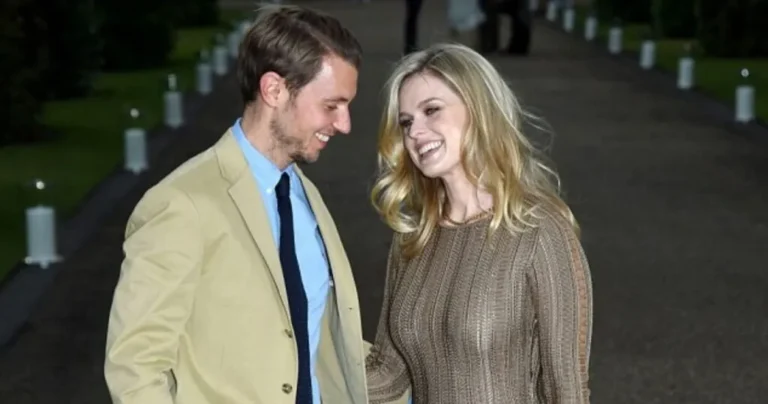 Alex Cowper-Smith Divorce and Aftermath